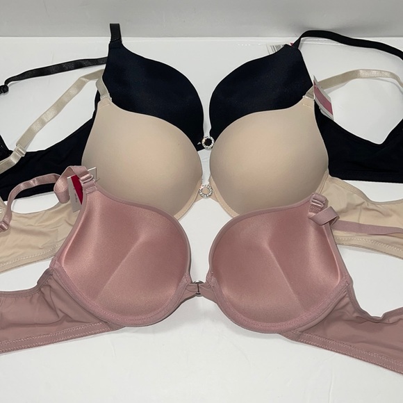 Bundle 3 Pieces Super Extra Push Up Bombshell Bra.Very Comparable With VS Bra.